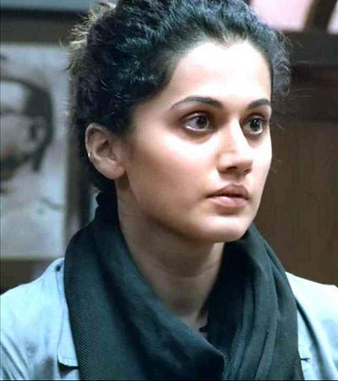 tapsee,tollywood,blame,harassment,bollywood,pink movie,rumours  టాలీవుడ్‌పై విమర్శలు చేసిన మరో నటి...! 