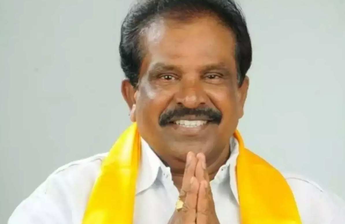 tdp  టీడీపీని వీడిన గొల్లపల్లి..