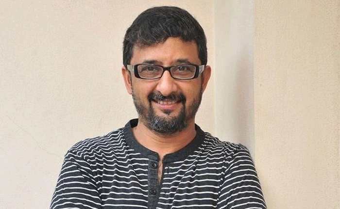 director teja,vishal,next movie  ఏయ్.. తేజ మళ్లీ ఏశాడుగా..?