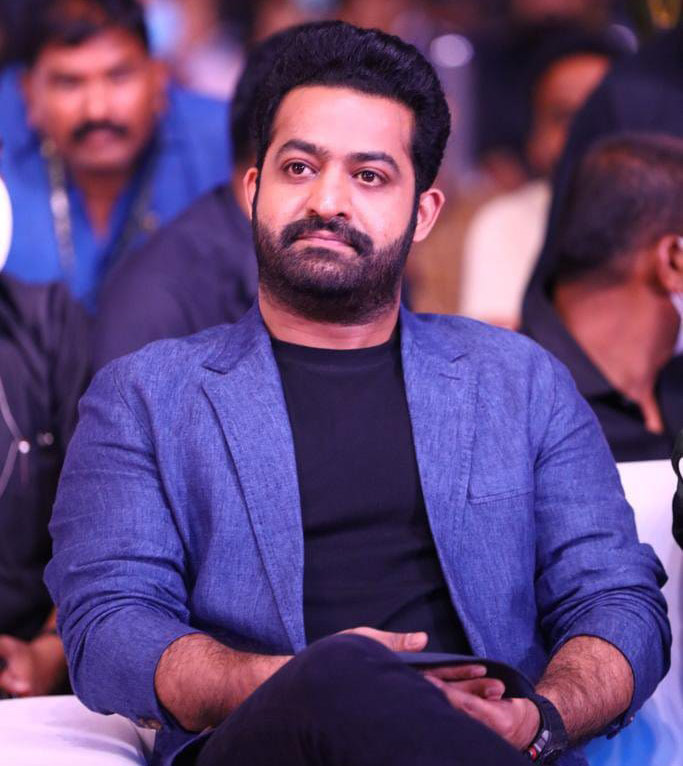 ntr,jr ntr,tdp  అందుకే తారక్ ని నెగెటివ్ చేస్తున్నారా?