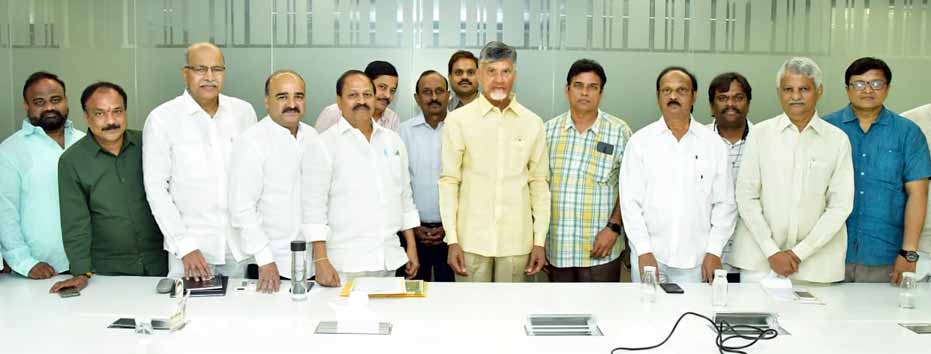 ntr centenary celebrations,chandrababu naidu  ఎన్.టి.ఆర్. శతజయంతి కమిటీకి అభినందనలు