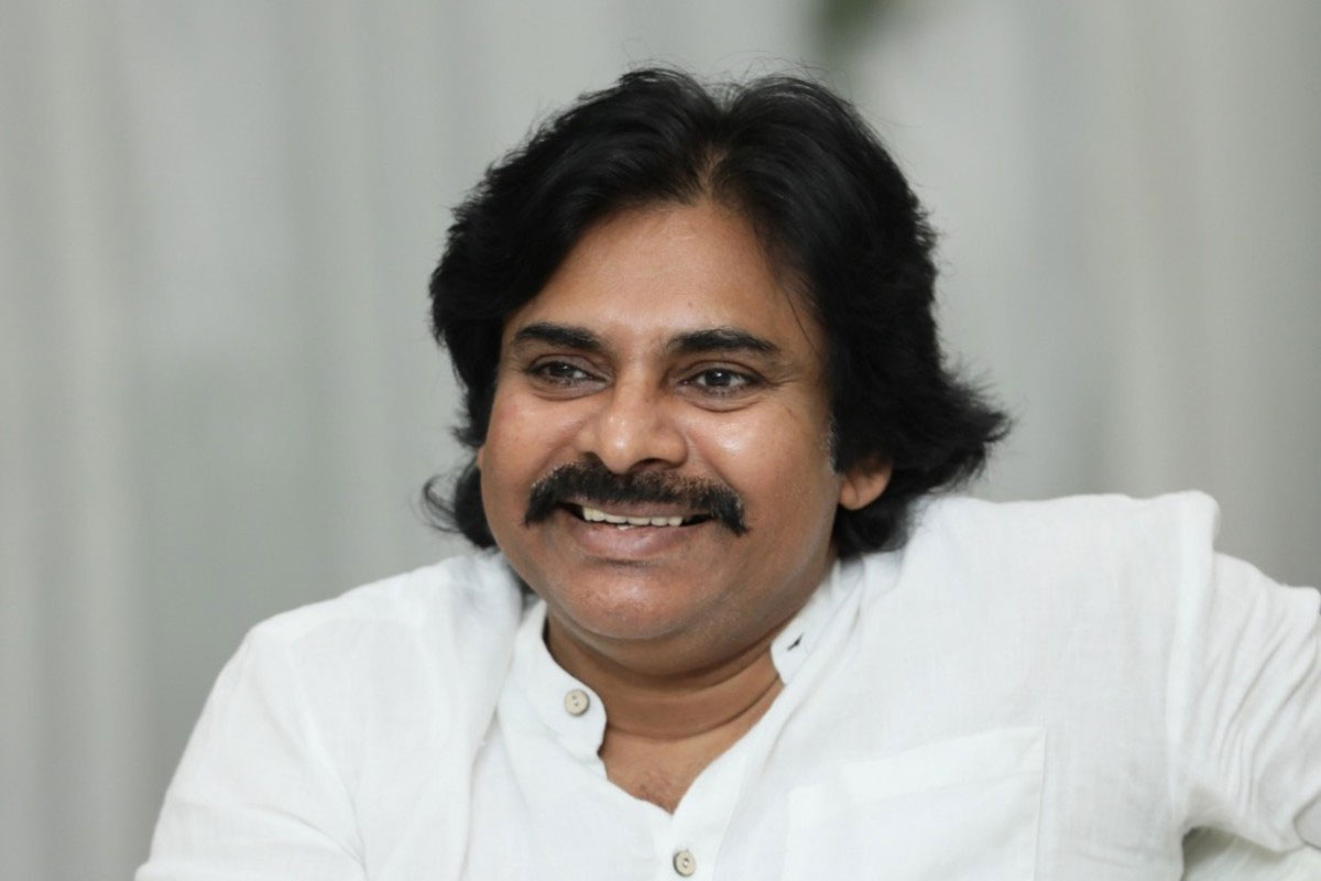 pawan kalyan,remuneration,harish shankar,krish,power star,politics  రెమ్యూనరేషన్.. పవన్ స్ట్రాటజీ అదిరింది