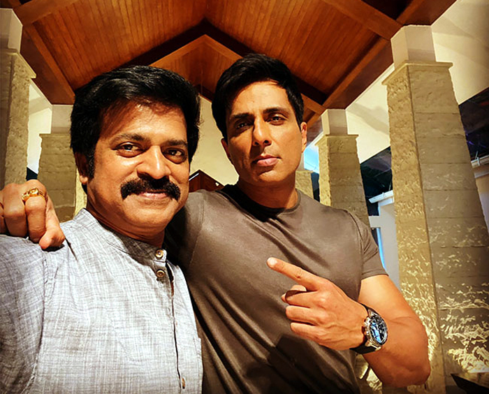 sonu sood,real hero sonu sood,tollywood actor,bramhaji,padmabhushan,indian govt,sonu birth day  సోనూ‌కు పద్మభూషణ్ ఇవ్వాలి : తెలుగు నటుడు