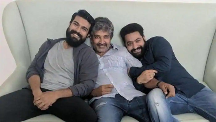 rajamouli,ram charan,ntr,multistarrer,heroines,confusion  RRR విషయంలో రాజమౌళికి కష్టమయ్యేది ఇదే!