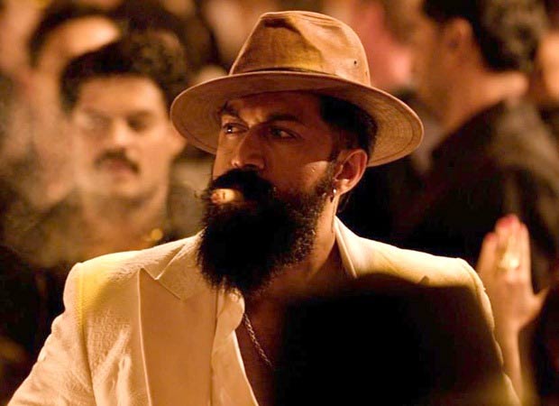 toxic  టాక్సిక్ రిలీజ్ రూమర్స్ పై మేకర్స్ క్లారిటీ 