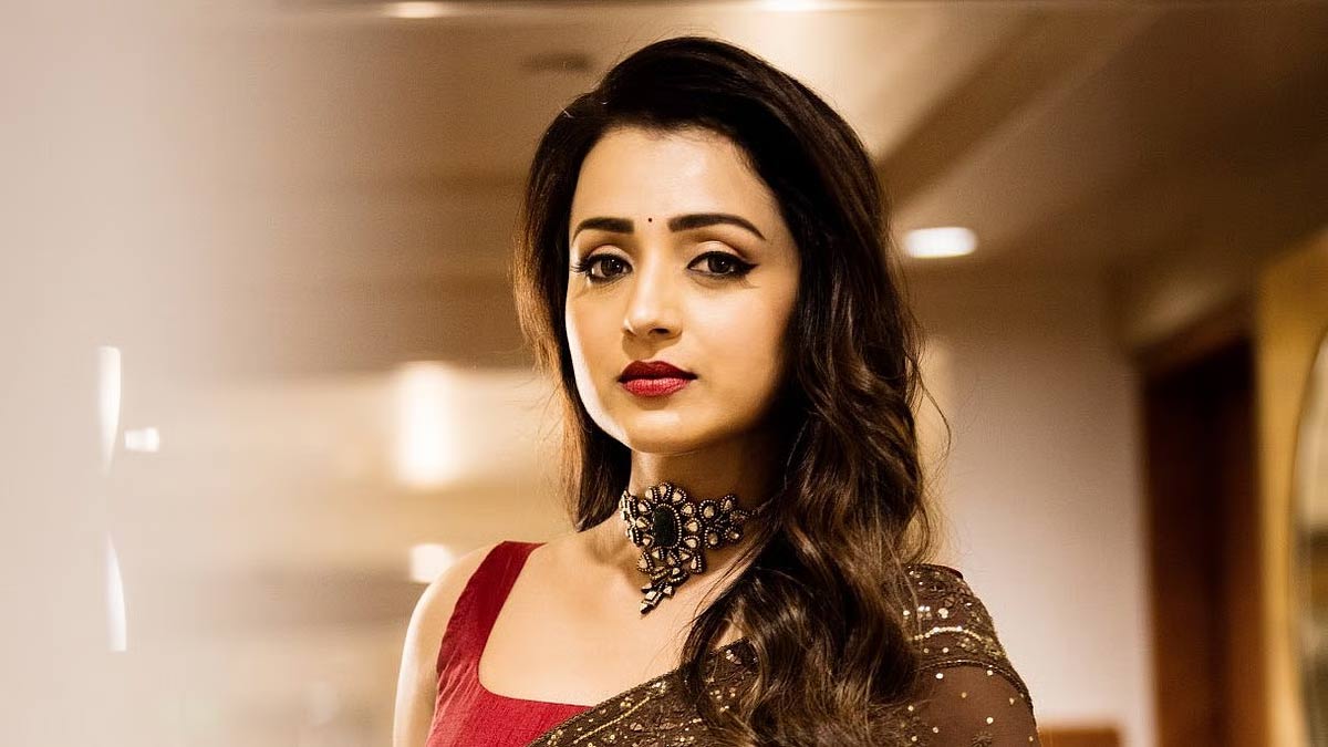 trisha  సెకండ్ ఇన్నింగ్స్ లో త్రిష తప్పిదాలు 