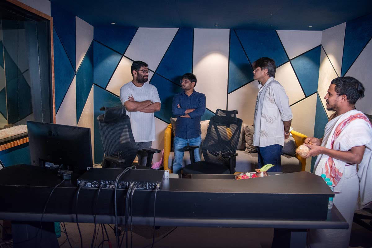 ustaad bhagat  ఉస్తాద్ డేట్ ఇవ్వడమే ఆలస్యం 