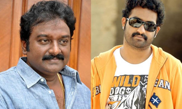 v.v.vinayak,akhil movie folp,chiranjeevi 150th film,ntr,adhurs  ఇక చిరుతో లాభం లేదనుకున్నాడు..! 