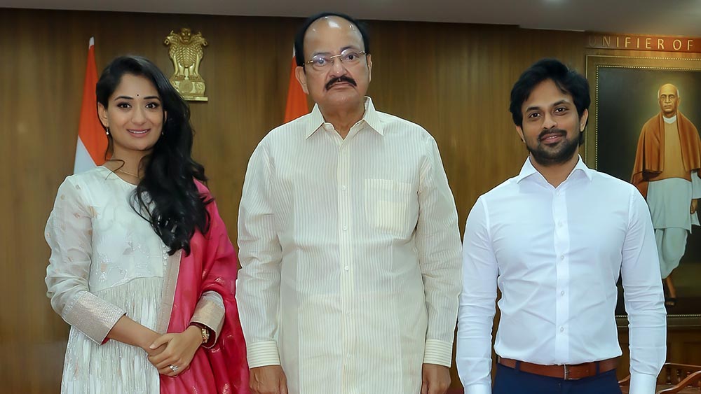 vice president,venkaiah naidu,nandamuri balakrishna,congratulated,natyam movie  ఇది సినిమా కాదు కళాఖండం:బాలకృష్ణ