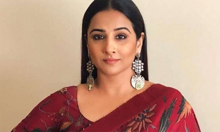 vidya balan,biopic,ntr biopic,mayavati,bollywood actress  మరో బయోపిక్‌లో విద్యాబాలన్