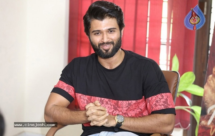 vijay devarakonda,sensational decision,re shoot,dear comrade  రౌడీ.. మంచి నిర్ణయం తీసుకున్నాడు! 