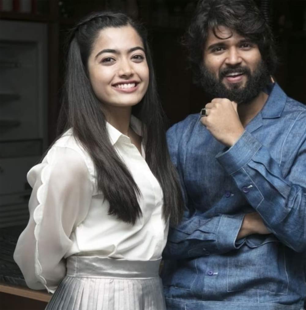 rashmika  ఫైనల్లీ పెళ్లి ని అనౌన్స్ చేసిన విజయ్-రష్మిక 