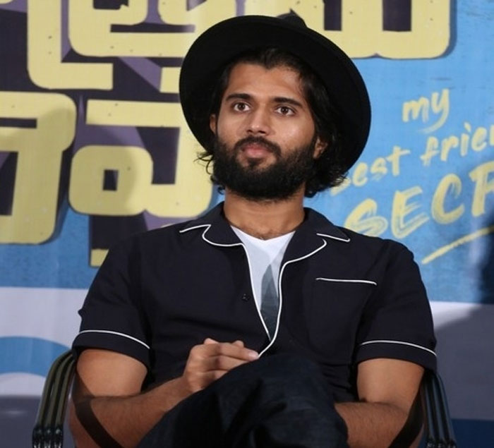 vijay deverakonda,fail,producer,meeku matrame chepta,movie,box office  విజయ్ దేవరకొండ పాసవ్వలేదు