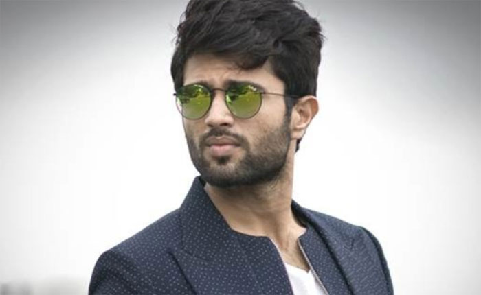 dear comrade,vijay deverakonda,involvement,mythri movie makers  విజయ్ డామినేషన్ ఎక్కువైందట!