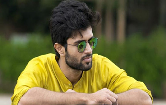 vijay deverakonda,ready,marriage,geetha govindam,success  అర్జున్‌రెడ్డి హవా అలా సాగుతోంది! 