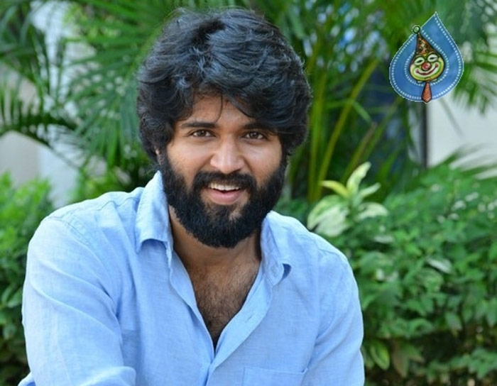 vijay deverakonda,pellichoopulu,nota,luck  విజయ్‌కి అదృష్టం అలా కలిసొస్తుందంతే..!