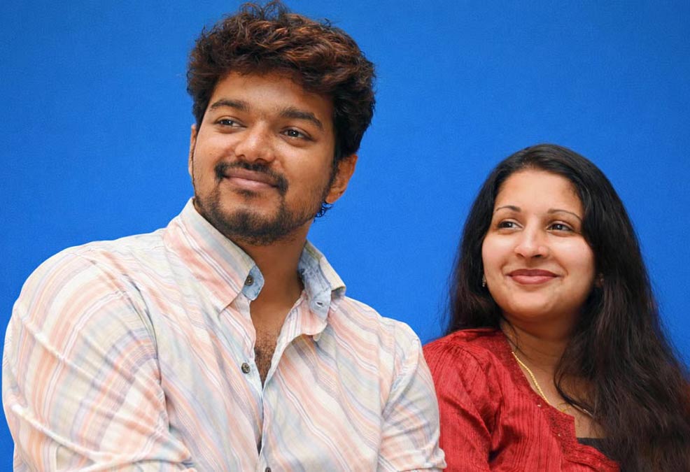 vijay  విజయ్ లైఫ్ లో ఈరోజు ఏం జరగబోతుంది 