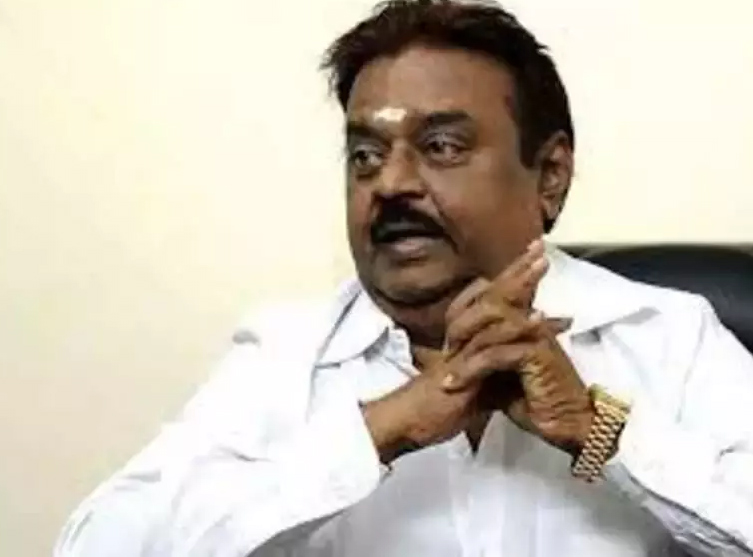 vijayakanth,admitted to hospital,regular check up  విజయ్ కి ఏం కాలేదు.. ఆందోళన వద్దు 