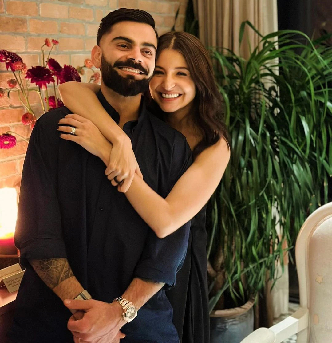 virat kohli  ముంబై రియ‌ల్ ఎస్టేట్‌లో విరుష్క హ‌వా