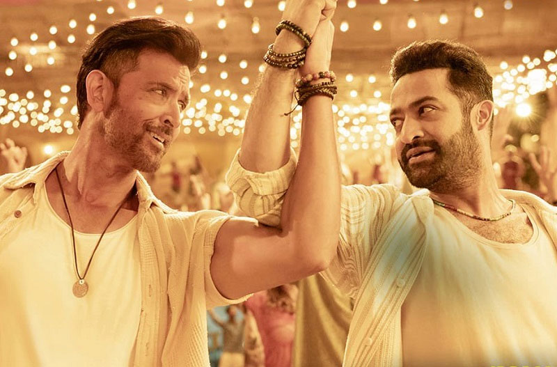 war 2  వార్ 2 ఫస్ట్ వీకెండ్ కలెక్షన్స్ 
