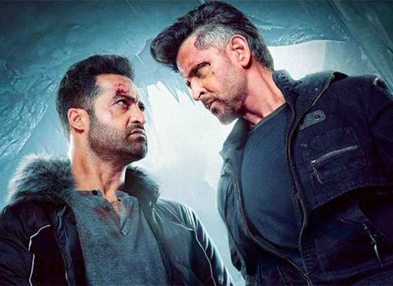 war 2  హీరోల రిక్వెస్ట్ ని కూడా పట్టించుకోలా 