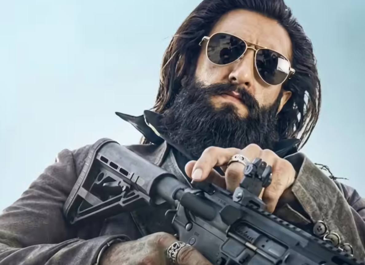 dhurandhar 2  ధురంధర్ 2 కోసం వెయిట్ చెయ్యాల్సిందే