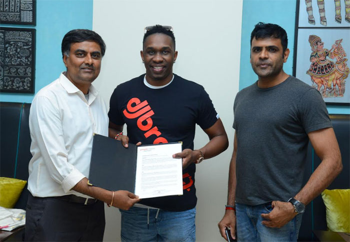 people media factory,social responsibility move,dwayne bravo,short film,telugu,west indies  తెలుగు లఘు చిత్రంలో వెస్టీండీస్ ఆటగాడు