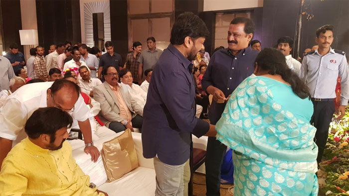 balakrishna,not attended,sye raa bash,chiranjeevi,tsr  బాలయ్య కనిపించేది ‘సైరా’ ఫంక్షన్ కాదు