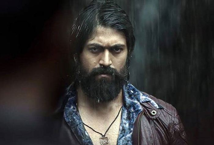 yash,kgf 2,sanjay dutt,yash movie kgf telugu movie,bollywood star actor  ‘కేజీఎఫ్ 2’ మరో సంచలనం కానుందా?