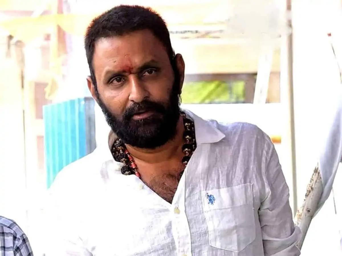kodali nani  ఒంటరవుతున్న కొడాలి నాని 