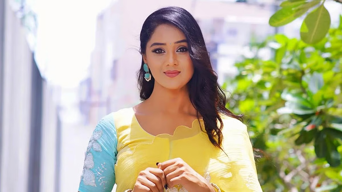 keerthi bhat  నాకేదన్నా అయితే మీరే బాధ్యులు - కీర్తి భట్