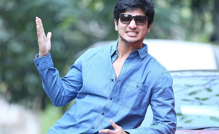 nikhil,nikhil siddharth,horoscopes,tejaswini  హీరో నిఖిల్ పెళ్లి ఆపేసిందెవరు..?