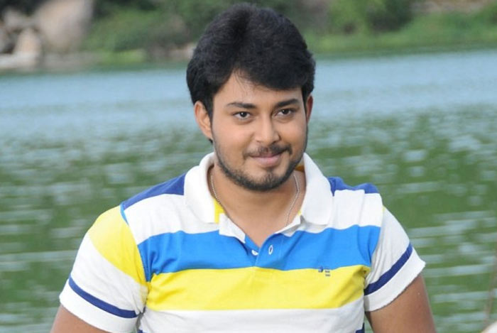 tanish,nagesh nara dasi,desadimmari,suman,mukul dev  'దేశదిమ్మరి' గా యంగ్ హీరో!
